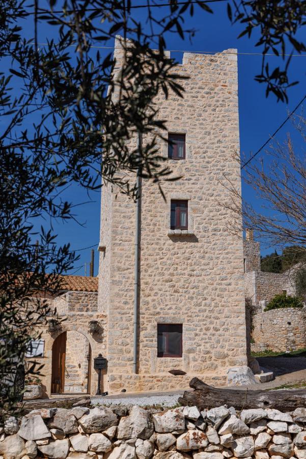 Lithos Stone Suites Areópoli Eksteriør bilde