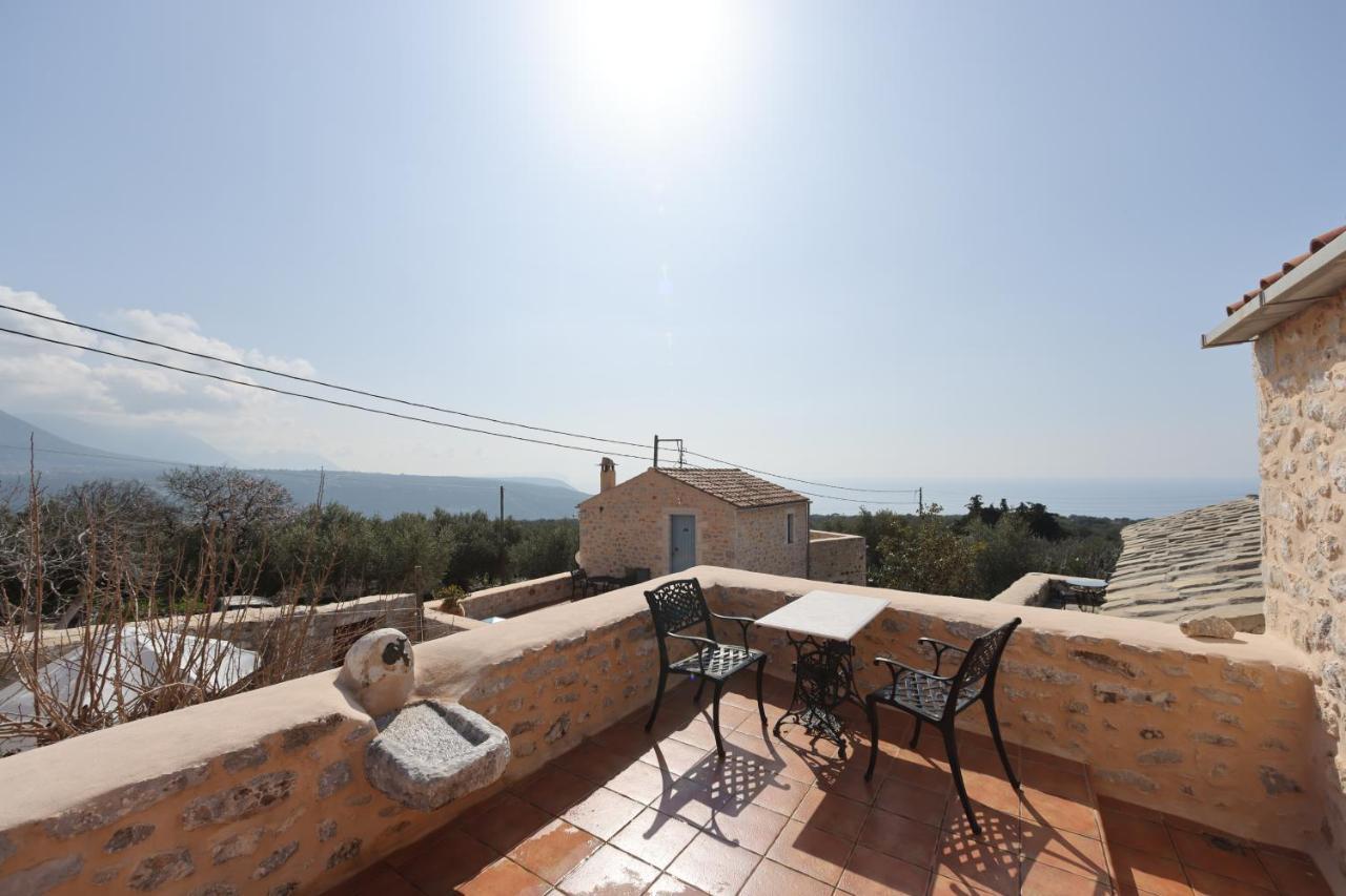 Lithos Stone Suites Areópoli Rom bilde