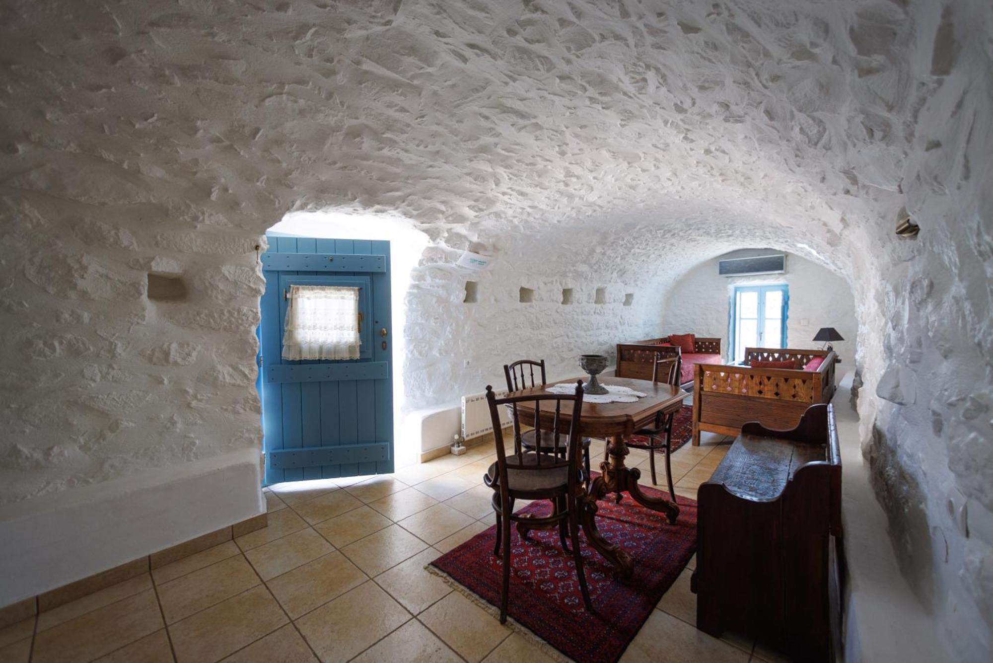 Lithos Stone Suites Areópoli Rom bilde